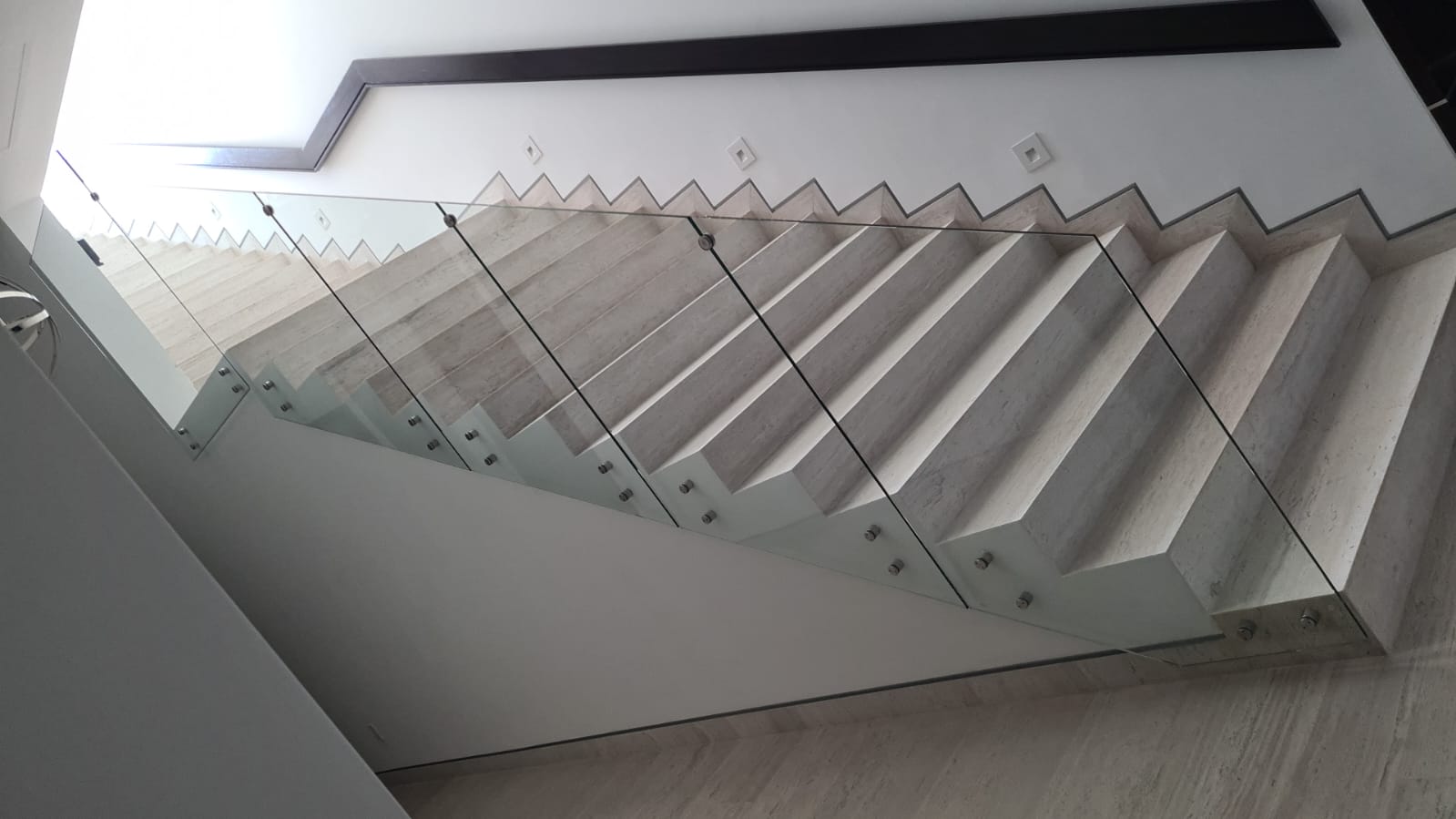 Escaleras - Imagen 2